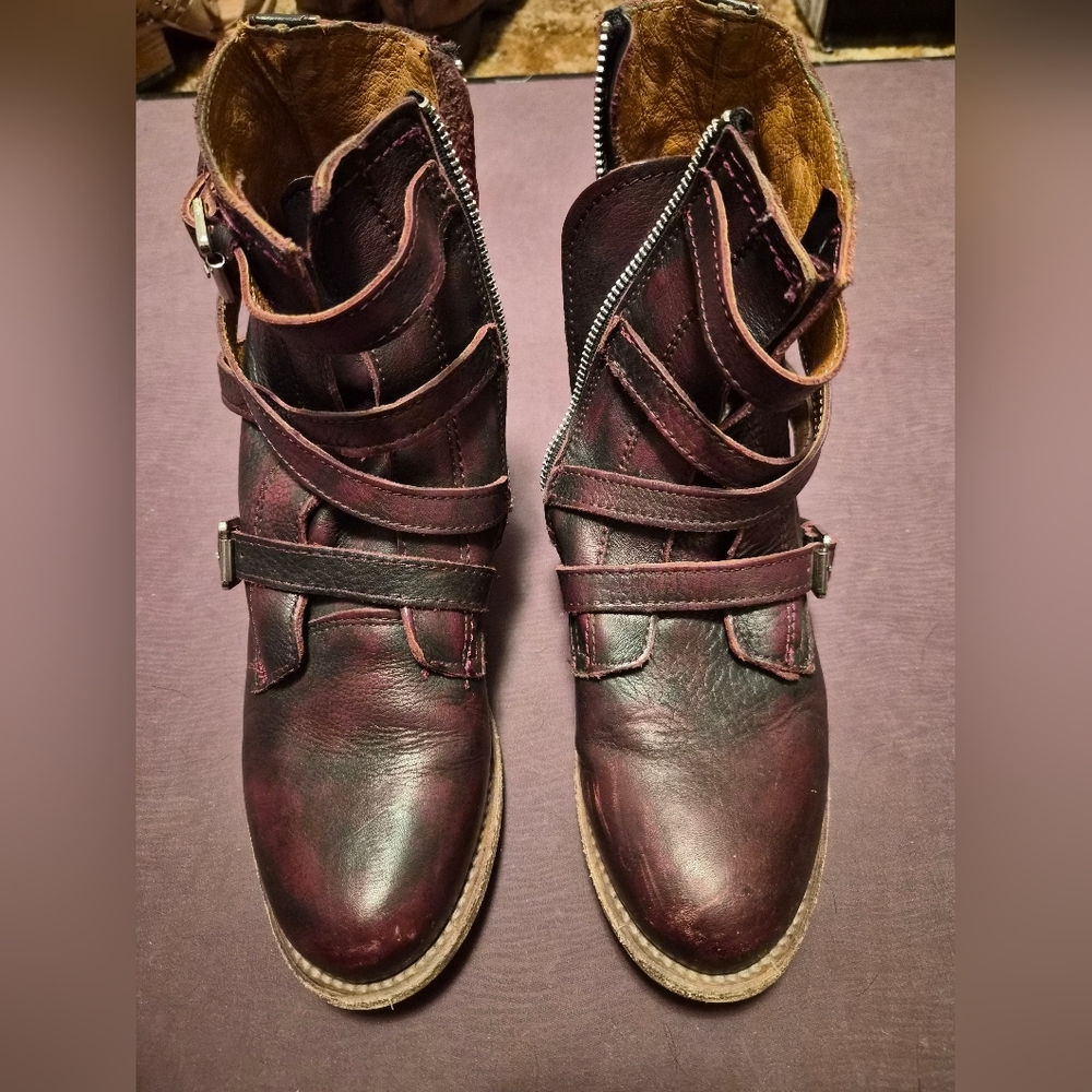 Freebird Raine Booties, color-Wine, Size 9